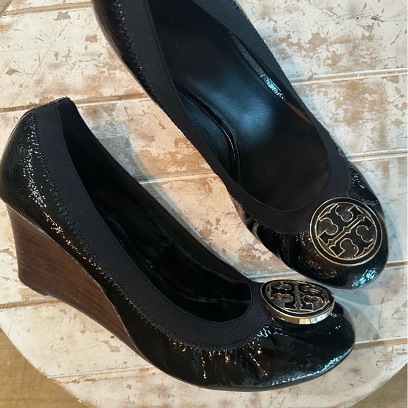 Tory Burch Carolina Ballet Wedge - Picture 1 of 7